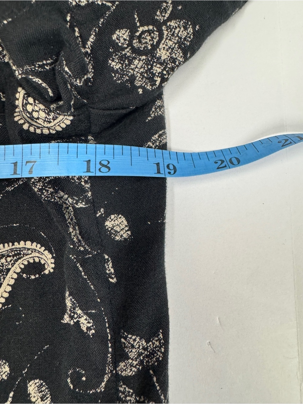 Vintage Bit & Bridle Short-Sleeve Paisley Horse Print Button-Down Shirt - Picture 7 of 8